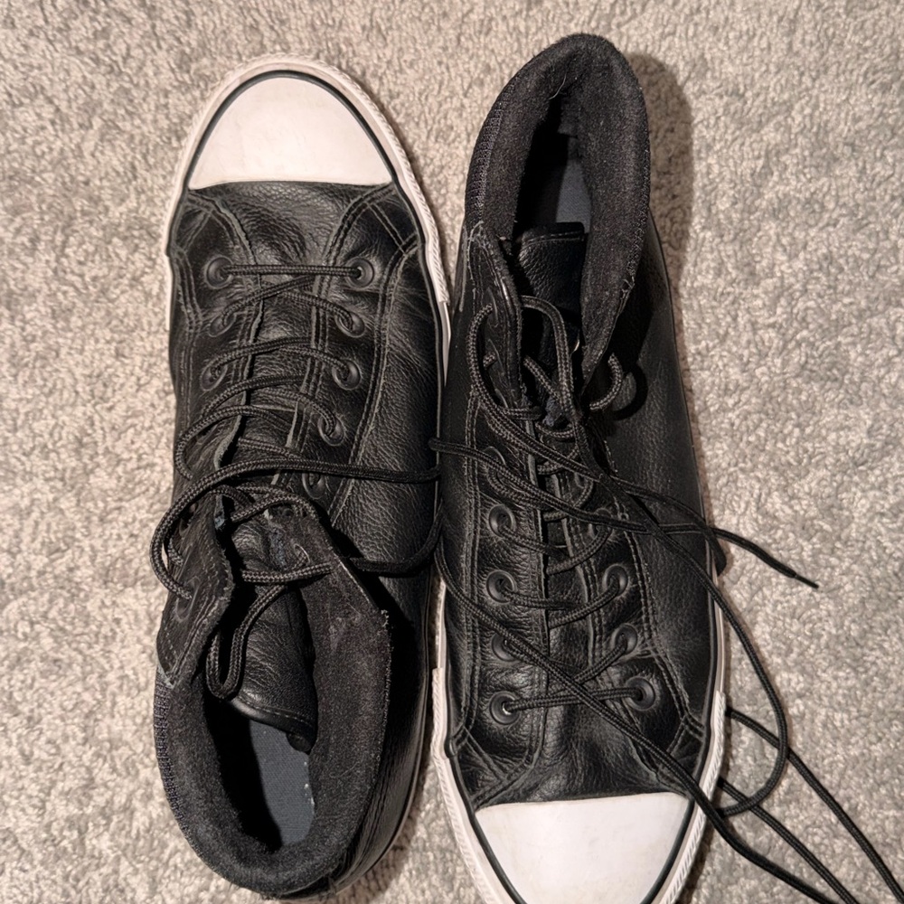 Classic Black Leather Men's Sneakers